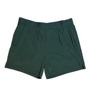 Nike Men’s Yoga Shorts Lined